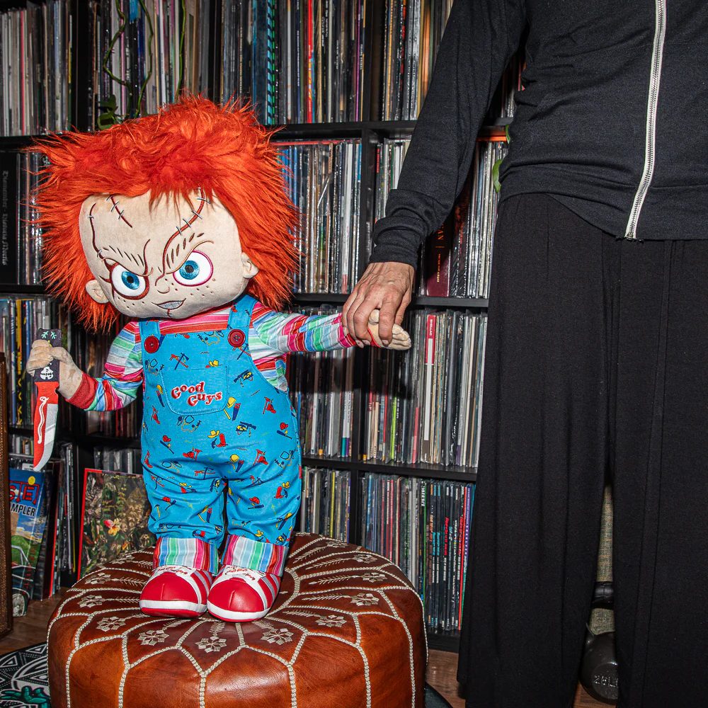 Bride of Chucky - Evil Chucky 30" Life-Size Plush - Image 3