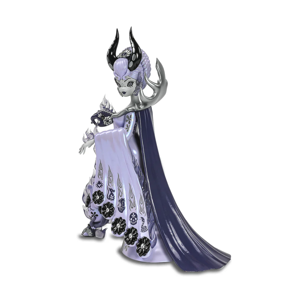 Witch Queen 8" Vinyl Art Figure by Junko Mizuno - Black Friday Violet Edition (Limited to 300) - Image 6